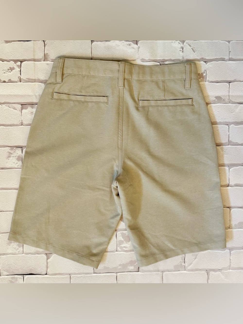 Hurley Men’s Tan Flat Front Walk-Shorts Size 28 - Picture 4 of 6